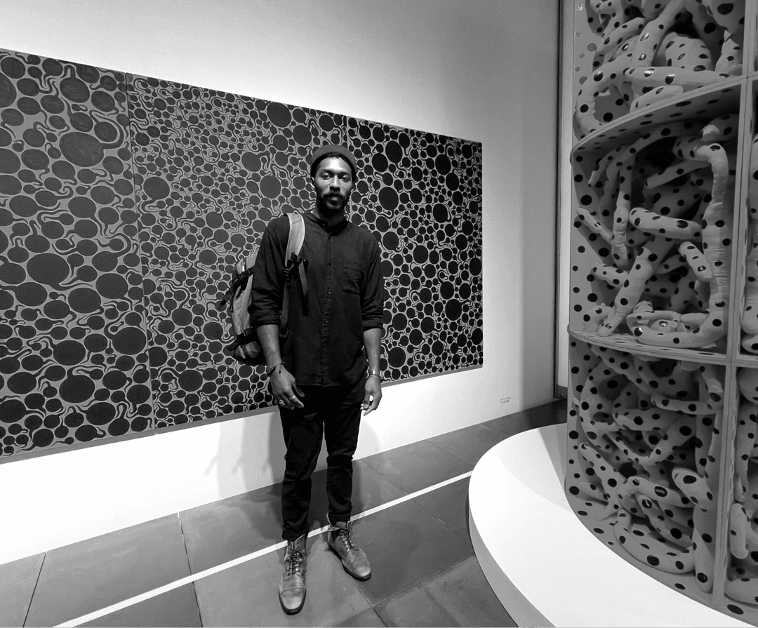 Picture of Nathan Keeys at the Yayoi Kusama exhibition.